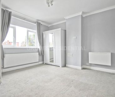 Price £2,700 pcm - Available 07/05/2026 - Unfurnished - Photo 3