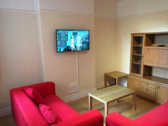 3 bedroom house share to rent - Photo 1