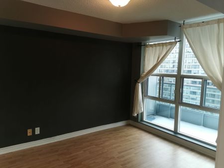 For Lease - 1 Elm Drive Unit# 1707, Mississauga, Ontario - Photo 5