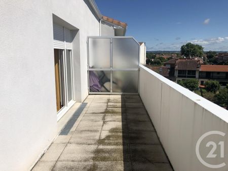 Location Appartement 2 pièces 42m² MONTAUBAN 82000 - Photo 4