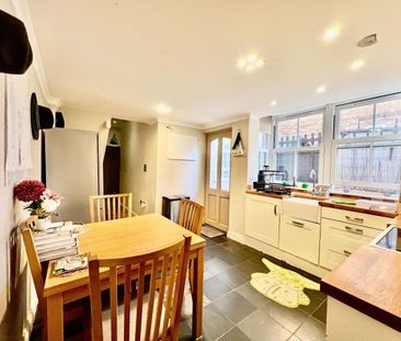 Room in a Shared Flat, Defoe Road, N16 - Photo 1