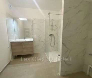 Location appartement 3 pièces 71 m² Brignoles - Photo 4