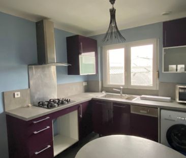 JOLI T3 ENTIÈREMENT RÉNOVÉ - Photo 3