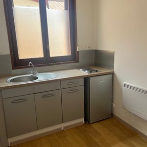 Location Appartement 1 pièce 16m² LENS 62300 - Photo 2