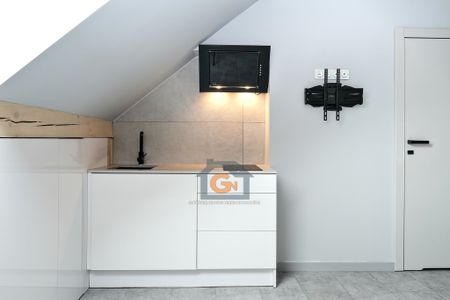 Wynajmę kawalerkę w Legnicy przy ul. Piłsudskiego 62. - Photo 2