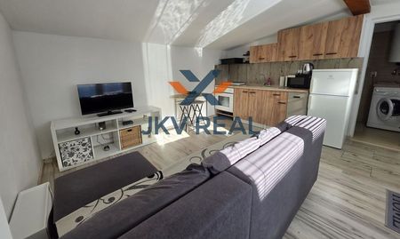 1-izbový byt v prístavbe RD – Jaslovské Bohunice - Photo 4