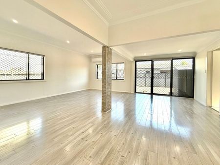 Home For Rent - Photo 4