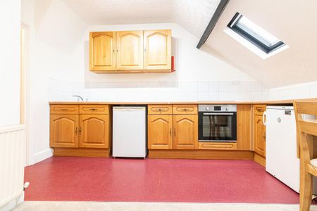 1 bedroom apartment to rent - Photo 4