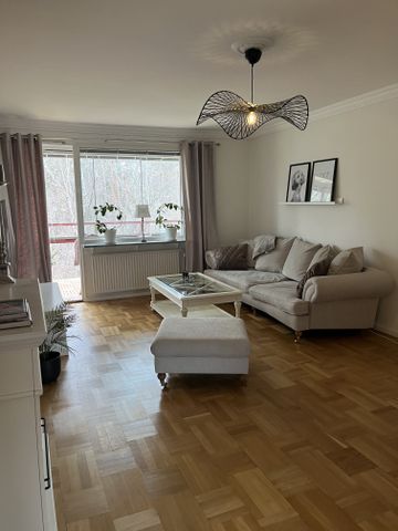 Fornminnesvägen, Vallentuna - Photo 2