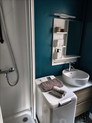 1 pièce - Meublé - 27,9 m² - 5ème étage - Colocation non autorisée - Photo 1