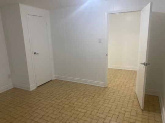 For Lease - 3972 Brandon Gate Drive, Mississauga, Ontario - Photo 1