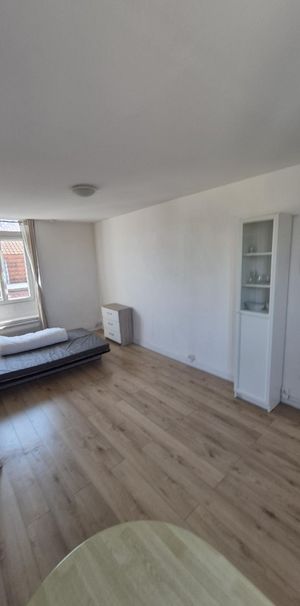 Location Appartement 1 pièce 23m² LILLE 59000 - Photo 1