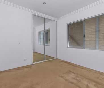 PRIVATE, MODERN & LOW-MAINTENANCE LIVING JUST MINUTES FROM THE COAST - Photo 4