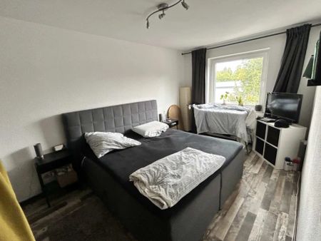 Schöne 2-Zimmer-Wohnung mit Balkon in Rumeln-Kaldenhausen - Photo 2