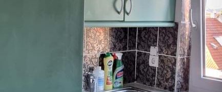 Gemütliche 1-Zimmer-Dachgeschosswohnung in Fellbach - Photo 1