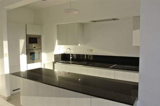 Appartement te huur - Photo 1