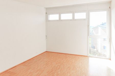 Charmant 4.5 pièces en triplex dans un cadre verdoyant - Photo 5