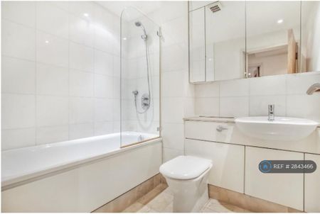 1 bedroom flat to rent - Photo 5