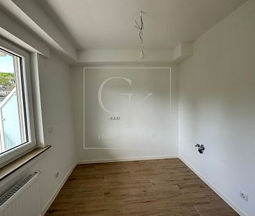 Erstbezug nach Modernisierung von lichtdurchfluteter 2-Zimmer-Wohnung mit großem Balkon - Foto 1