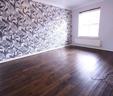 Swallow Close, Chafford Hundred, RM16 - Photo 3