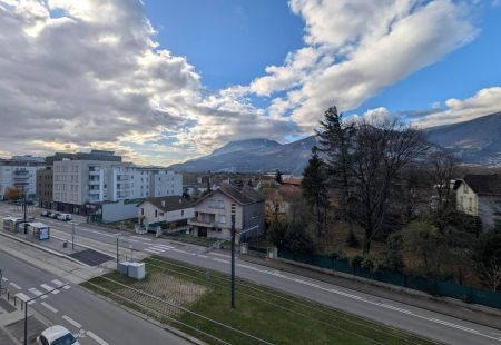 Appartement T5 à ST MARTIN LE VINOUX - Photo 5