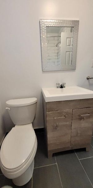 Rosemont/Petite-Patrie - 3 1/2 Rez-de-chaussée Duplex- Chambre fermée - Photo 1