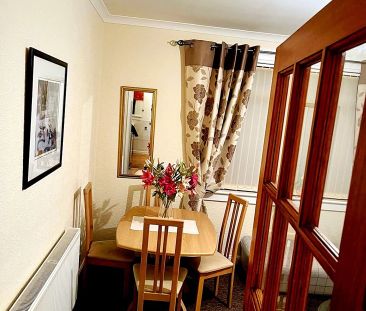 3 Bed Flat, Calder Road, EH11 - Photo 1