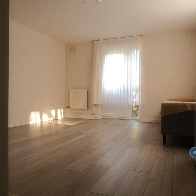 2 bedroom maisonette to rent - Photo 1