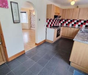 Thorpe Close, Wellingborough, NN8 - Photo 1