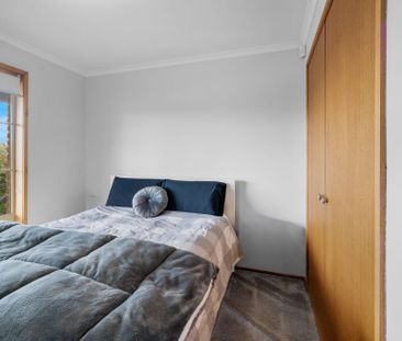 Modern Unit in a Prime Claremont Location - Photo 5