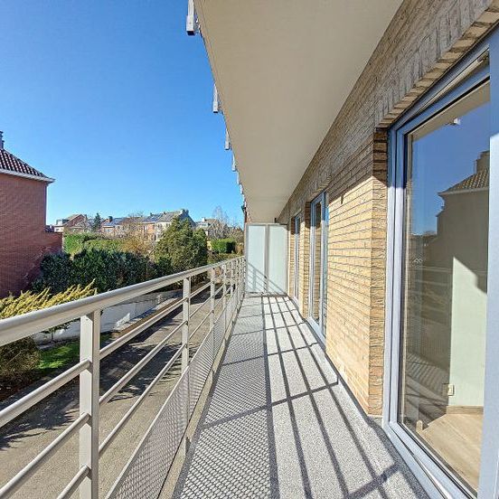 Appartement te huur - Photo 1