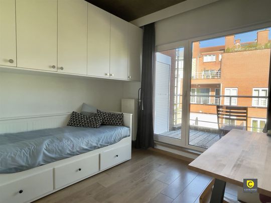 2-Slaapkamer Appartement met Terras in Oud-Berchem - Photo 1