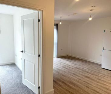 1 bedroom flat to rent - Photo 1