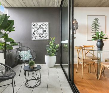 350 Bourke Street, Surry Hills NSW 2010 - Apartment For Rent | Domain - Photo 1