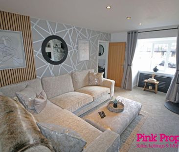 4 bedroom detached house to rent - Photo 1