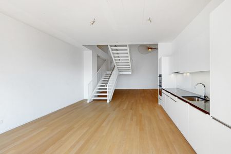 Exklusive 4.5-Zimmer-Duplexwohnung im loftartigen Stil - Foto 5