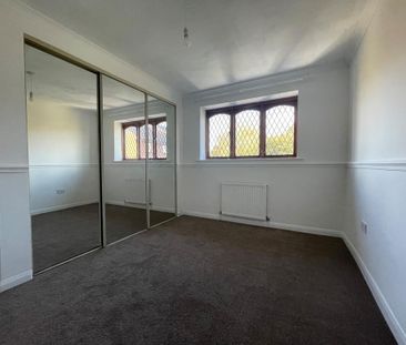 3 bedroom detached house to rent - Photo 6