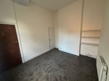 Flat 8, Fosse Road Central, LE3 5PU, Leicester - Photo 3