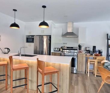 Superbe 4 1/2 Situé Au 984 Rue Lamarche - Photo 1