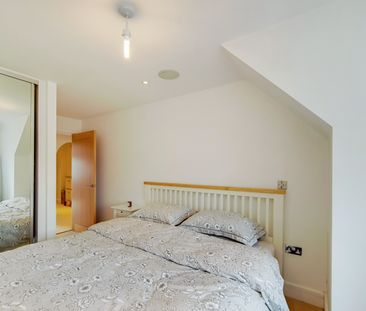 Camborne Road - Photo 4