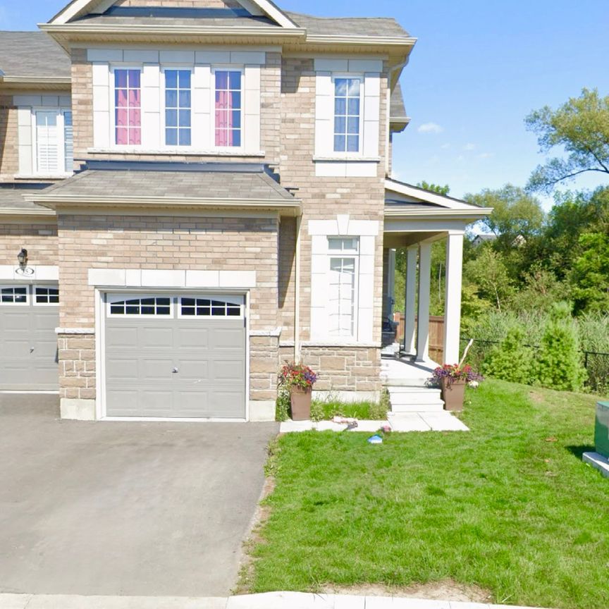 For Lease - 33 Keenlyside Lane, Ajax, Ontario - Photo 1