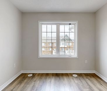 For Lease - 1061 Clipper Lane, Pickering, Ontario - Photo 3