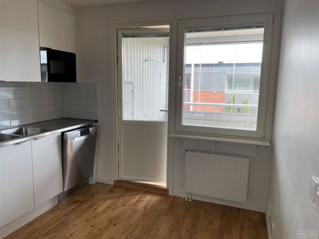 Tallrisvägen 15 L - Photo 3