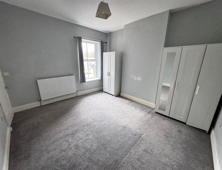 3 Bedroom End Terrace Available Arranging tenancy - Photo 5