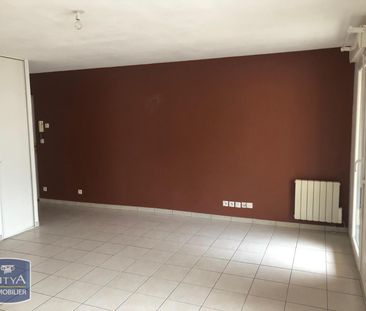 Location Appartement 3 pièces 58m² ST ETIENNE 42000 - Photo 3