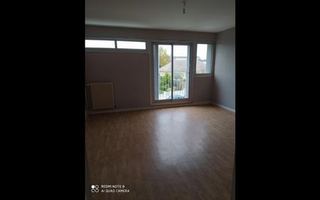 Location Appartement 3 pièces 63 m² Le Blanc - Photo 5