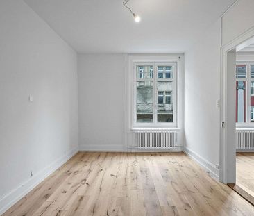 Charmante 4 -ZWG frisch saniert & bezugsbereit - Foto 2