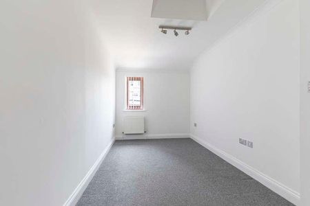 Albany Road, Cheltenham, GL50 - Photo 3