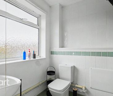 3 bedroom terraced house to rent - Photo 6