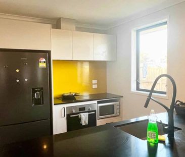 Near New Four Bedroom Home - Photo 2